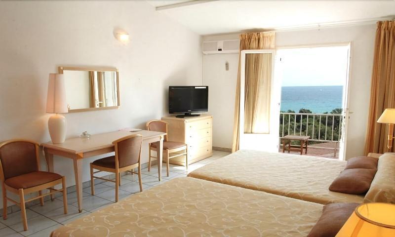 Hotel Residence San Pieru Tarcu Exterior photo