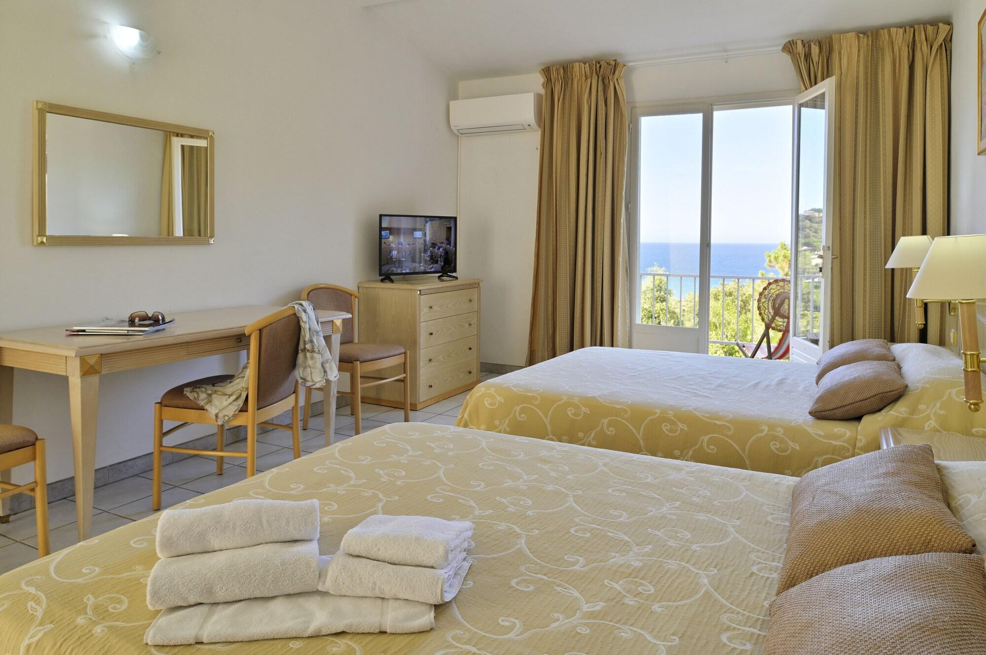 Hotel Residence San Pieru Tarcu Exterior photo